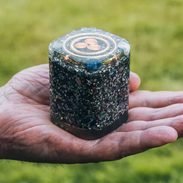 Dual Coil Tower Buster Orgonite Cube