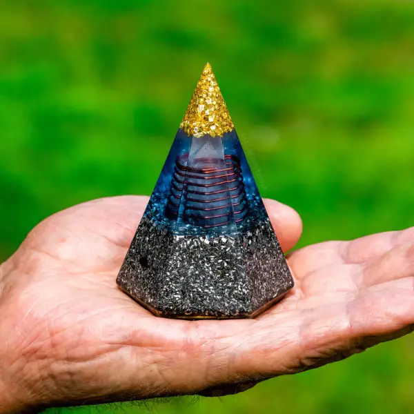 Harmonic Field – Handmade Orgonite Pyramid Orgone Generator - Image 6